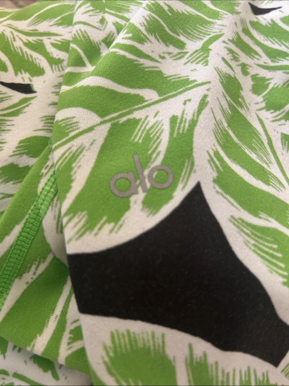 ALO High-Waist Green Leaf Print Leggings